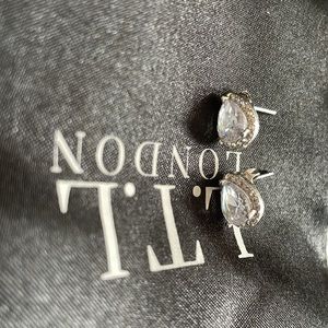 LTL London Serenity Earrings in Silver NWOT